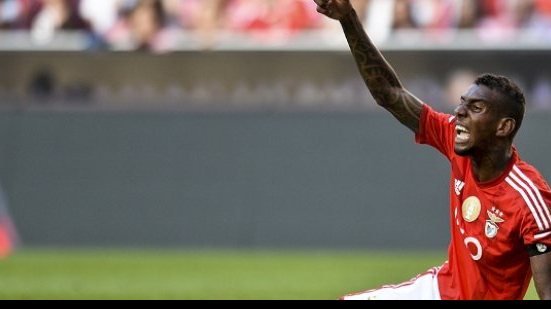 Imagem Destaque do Benfica, Talisca sofre traumatismo e entorse no tornozelo