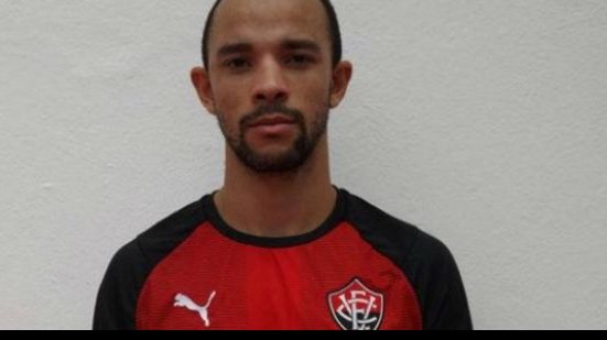 Imagem Roger garante que Vitória está preparado para pressão do Palmeiras