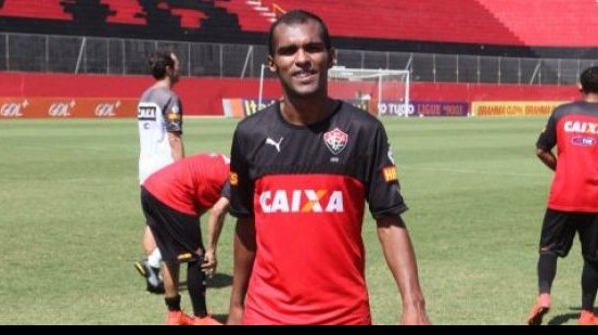 Imagem Ney Franco comanda coletivo e encerra preparação do Vitória