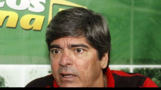Imagem Presidente do Vitória parabeniza políticos e rubro negros eleitos pelo povo