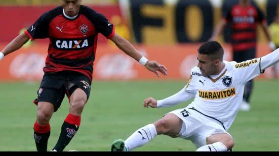 Imagem Nino pede apoio da torcida contra o Goiás e garante foco pra tirar time do Z-4