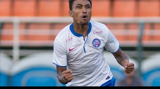 Imagem Atacante do Bahia é o recordista em impedimentos no Brasileirão
