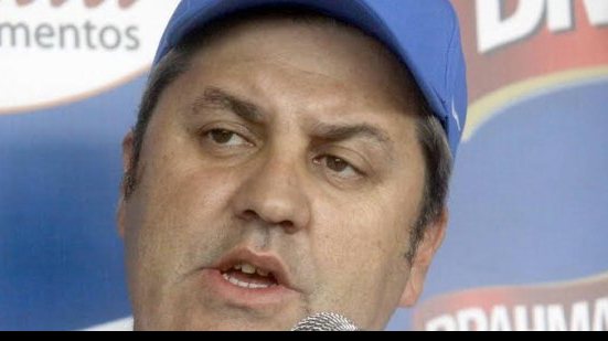 Imagem Gilson Kleina é advertido pelo STJD por expulsão no jogo contra o Sport