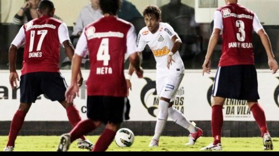 Imagem Santos x Bahia: Tricolor tenta repetir 2012 quando surpreendeu na Vila