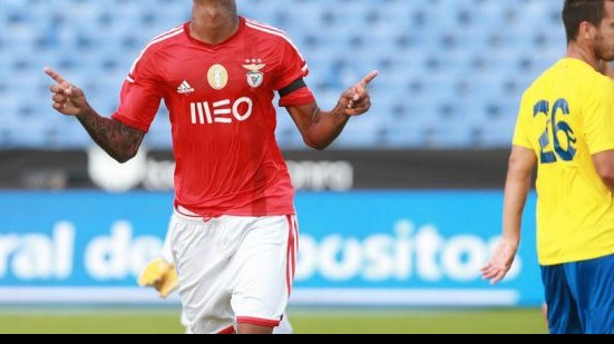 Imagem Anderson Talisca entra na mira de mais um gigante inglês
