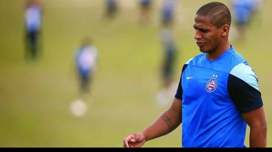 Imagem Após críticas, Kleina tenta explicar saída de Uelliton do time titular do Bahia