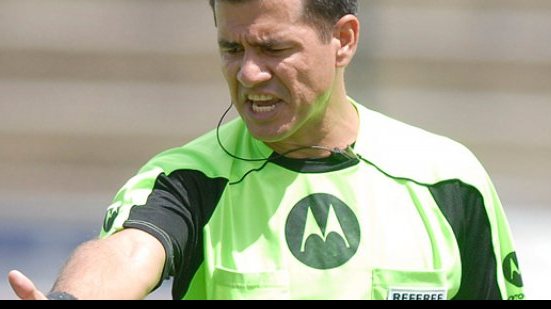 Imagem Equatoriano vai apitar partida entre Cesar Vallejo e Bahia