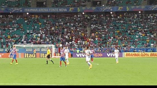 Imagem Bahia arranca empate com o Galo no fim, mas segue na zona
