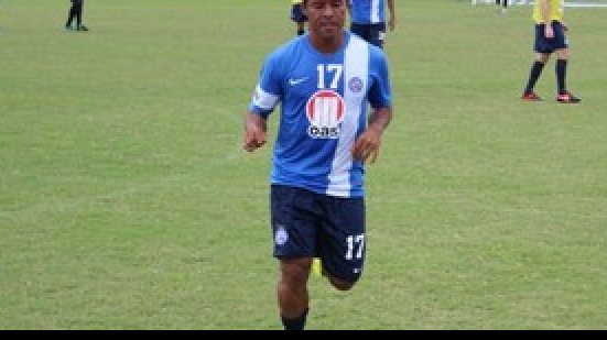 Imagem Meia e lateral desfalcam o Bahia contra o Inter; Volante retorna
