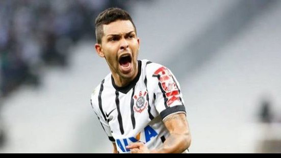 Imagem Não deu em nada! Corinthians é absolvido pelo STJD no &#039;Caso Petros&#039;