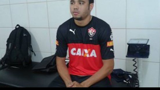 Imagem Volante é mais um a desfalcar o Vitória contra o Grêmio
