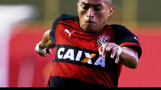 Imagem Nino comemora volta de Ayrton e não teme concorrência: “vai nos ajudar”