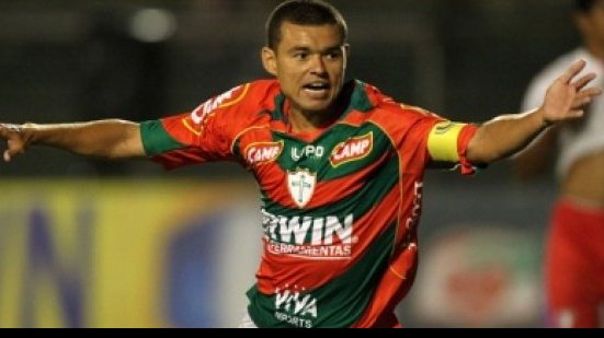 Imagem Ex-Vitória lamenta rebaixamento da Portuguesa à Série C