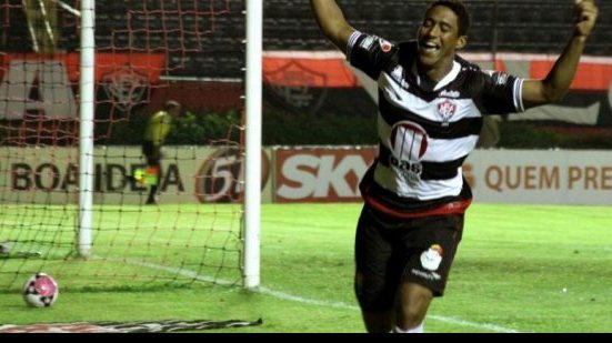 Imagem Após empréstimo, Leílson retorna ao Vitória e deve jogar a Copa Governador