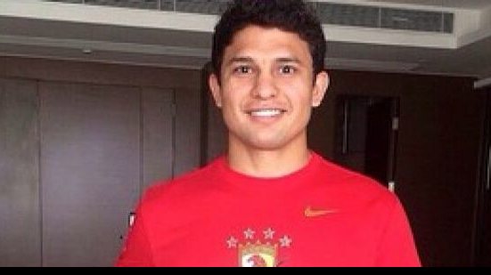 Imagem Campeão e artilheiro, ex-Vitória é o melhor jogador do Campeonato Chinês