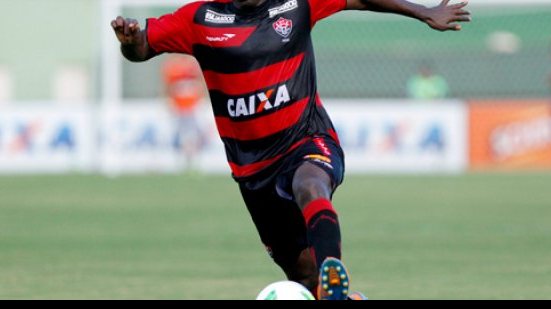 Imagem Hugo e Luís Aguiar deixam o Vitória