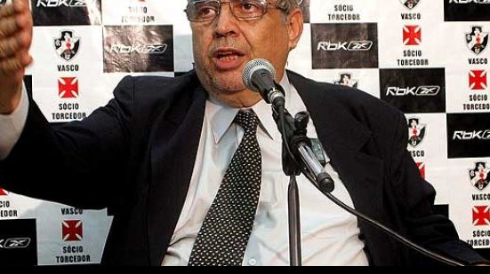 Imagem Após seis anos, Eurico Miranda está de volta à presidência do Vasco