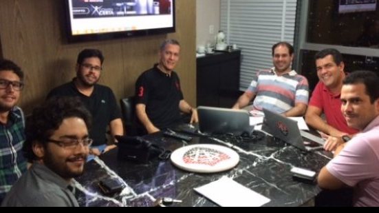 Imagem Reunião no Vitória discute planejamento do Marketing para 2015
