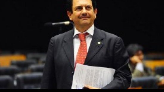 Imagem Câmara aprova projetos que aumenta impostos sobre a CBF