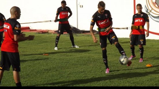 Imagem Com novidades, Vitória encerra preparação para enfrentar o Coritiba