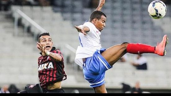 Imagem  Bahia encara Atlético-PR para manter chance de permancer na Série A