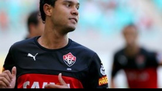 Imagem  Atacantes do Vitória estão fora do jogo contra o Flamengo
