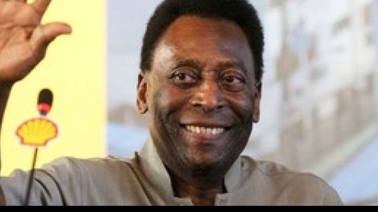 Imagem Com infecção urinária, Pelé segue internado em São Paulo