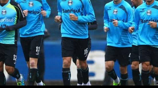 Imagem Felipão testa 13 jogadores no time titular do Grêmio para encarar o Bahia