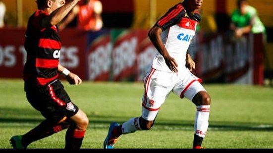Imagem No Brasileirão, Flamengo leva ampla vantagem sobre o Vitória