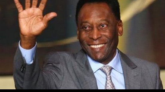 Imagem Pelé apresenta melhora no quadro médico, diz boletim