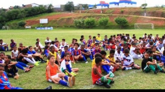 Imagem Bahia realiza peneira no Fazendão neste domingo