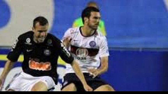 Imagem Bahia só venceu o Coritiba uma vez em Curitiba pelo Brasileirão