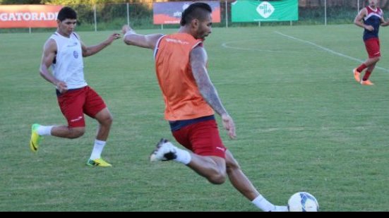 Imagem Com duas dúvidas para decisão, Bahia realiza último treino do ano no Fazendão