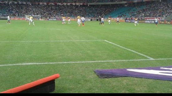 Imagem Bahia sai na frente, mas cede a virada ao Coritiba e é rebaixado