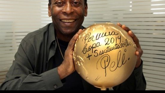 Imagem Com boa evolução clínica, Pelé deve deixar hospital nesta terça-feira
