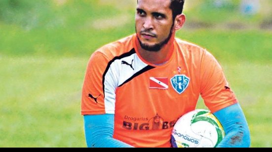 Imagem Ex-goleiro do Vitória não renova contrato com o Paysandu