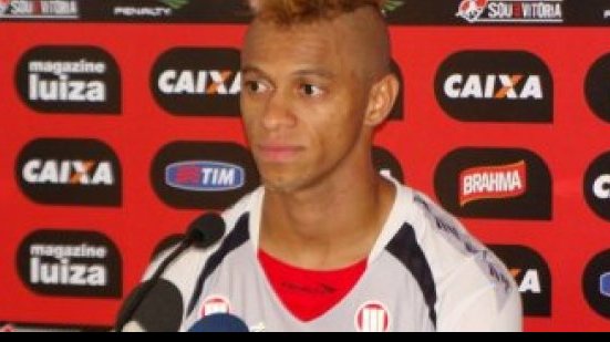 Imagem   Clube japonês oficializa proposta e William Henrique deve deixar o Vitória