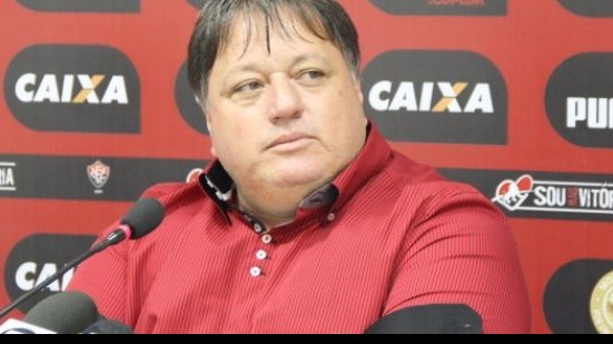 Imagem Anderson Barros quer atletas que queiram conquistar títulos pelo Vitória