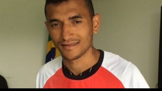 Imagem Segundo reforço: Vitória confirma contratação de atacante Rogério