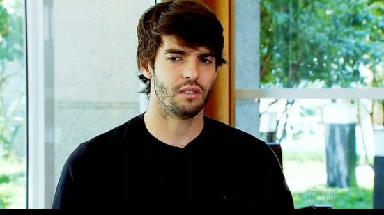 Imagem &quot;O futebol brasileiro parou no tempo&quot;, dispara Kaká