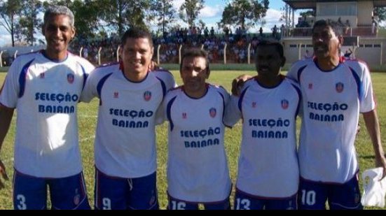 Imagem Com ex-atletas da dupla BAVI, Seleção Baiana Máster entra em campo hoje