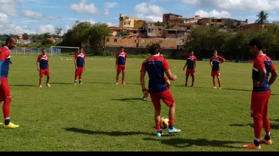 Imagem  Com desfalques, Bahia segue preparação para Copa SP