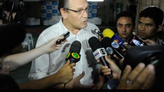 Imagem Fifa anuncia investimentos de US$ 100 milhões no futebol brasileiro