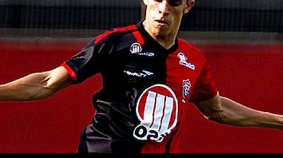 Imagem Técnico do Arsenal confirma negociação para contratar Gabriel Paulista