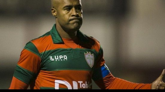 Imagem Marcos Assunção pede para jogar no Joinville e direção catarinense recusa