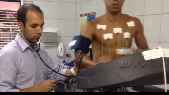 Imagem Jorge Wagner é aprovado nos exames médicos e assina com o Vitória