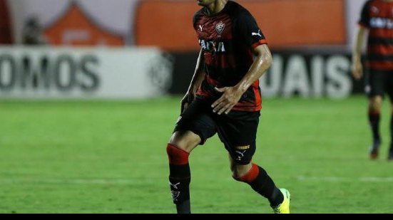 Imagem  Mansur espera evolução do time do Vitória contra o Moto Club