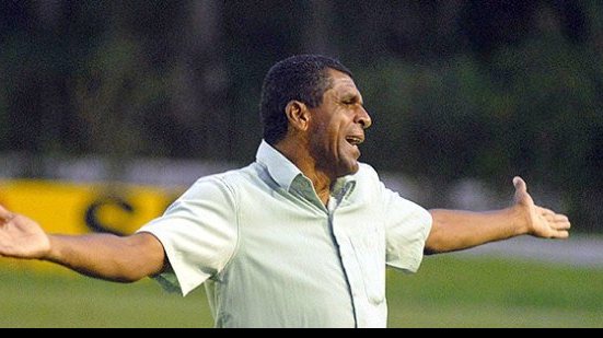Imagem  Elias Borges é novo auxiliar técnico do Vitória da Conquista