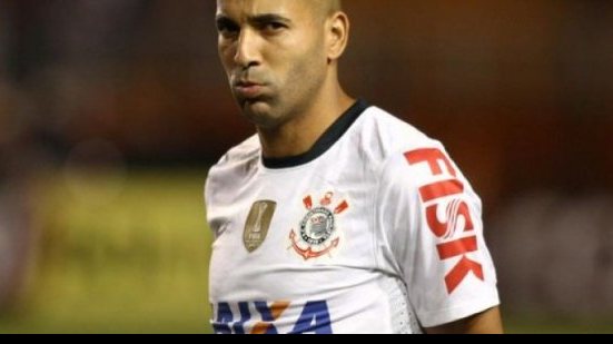 Imagem Corinthians exige que Sheik &#039;manere&#039; nas postagens das redes sociais