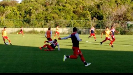 Imagem Em Praia do Forte, Bahia realiza treino tático